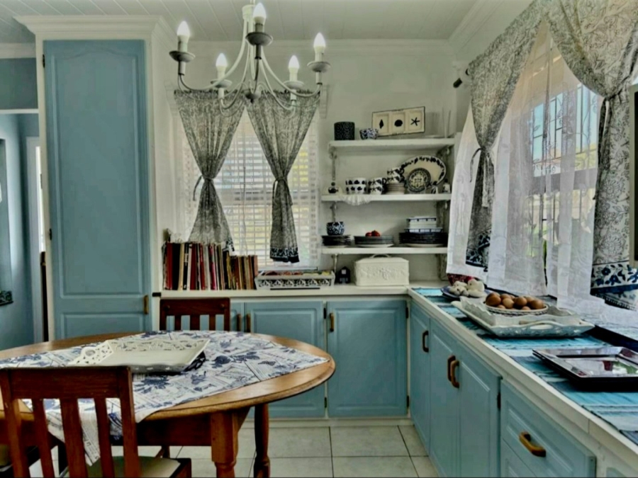  Bedroom Property for Sale in Hartenbos Heuwels Western Cape